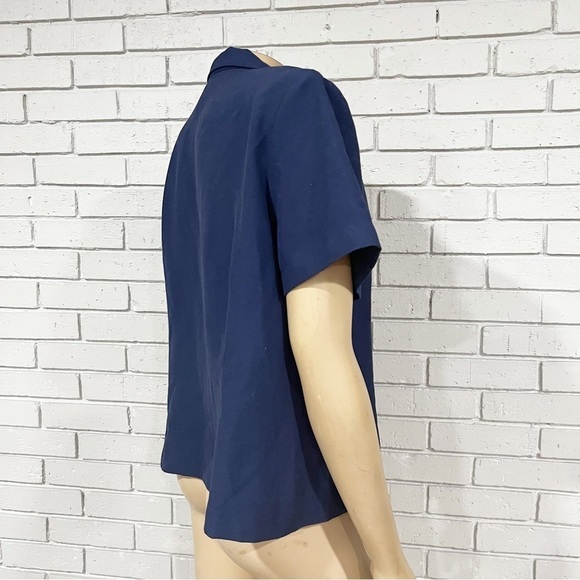 Briggs Women’s Petite Short Sleeve Button Down - Picture 3 of 9